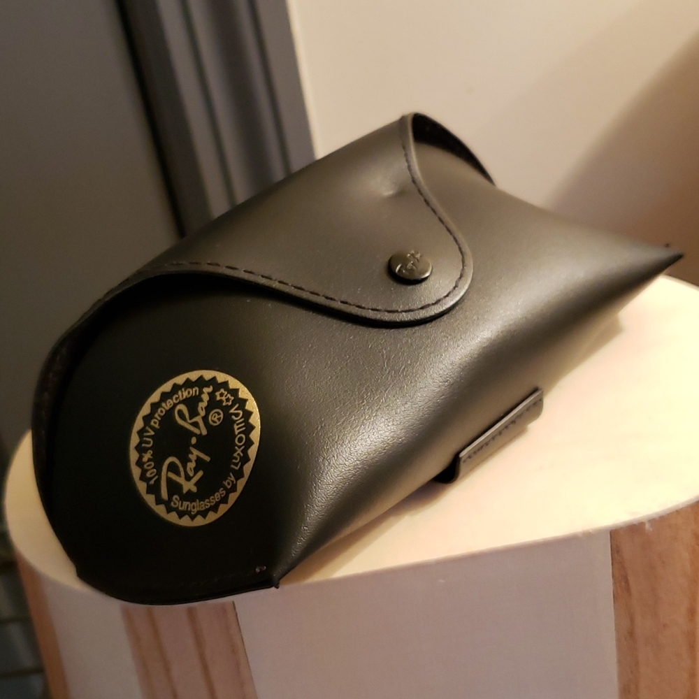 Ray*Ban sunglasses CASE